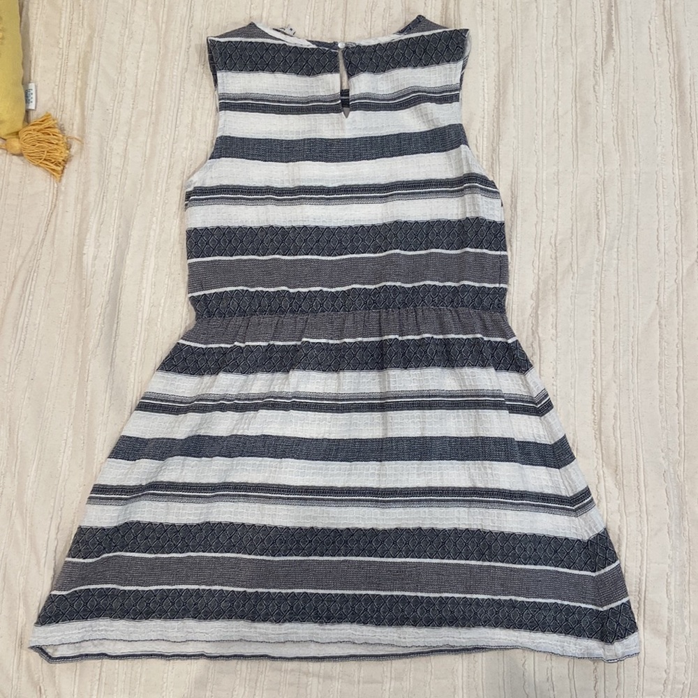 Cute Dress - Picture 3 of 4